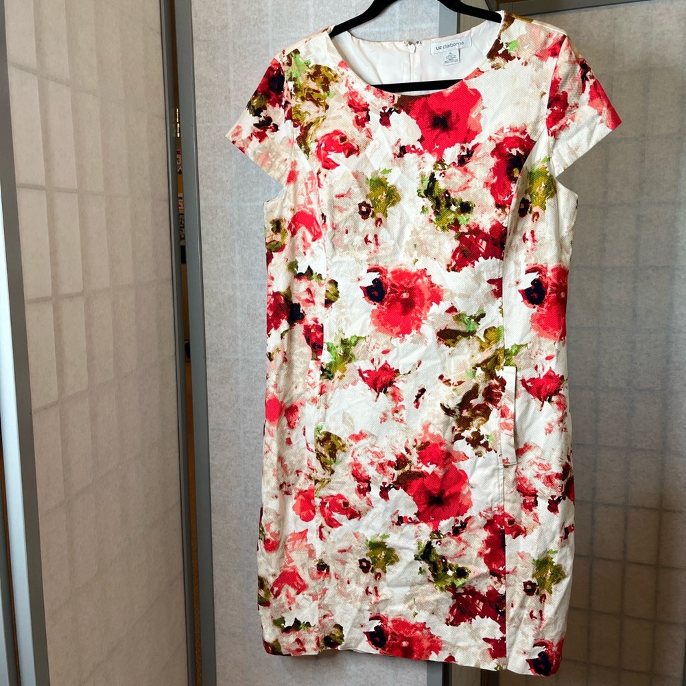 Liz Claiborne floral lined shift dress